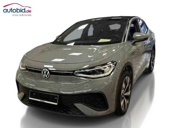 Skats no kreisās puses priekšā