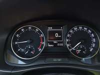 Pogled na kombinovani instrument