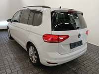 Pogled od pozadi levo