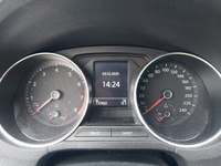 Pogled na kombinovani instrument