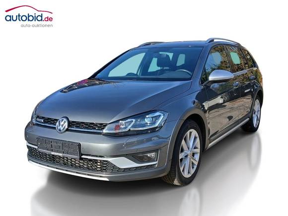 Skats no kreisās puses priekšā