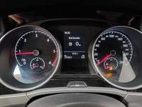 Pohled na přístrojovou desku