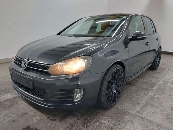 Náhled zpředu zleva