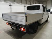 Vue de l’arrière droit