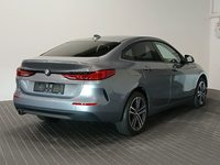 Vue de l’arrière droit