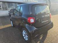 Widok z tyłu po stronie lewej