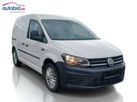 Skats no labās puses priekšā