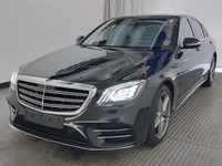 Skats no kreisās puses priekšā