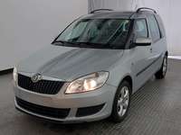 Vaizdas iš priekio kairės