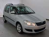 Pogled desno spredaj