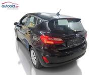 Vue de l’arrière gauche