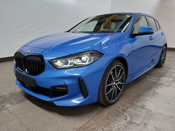 Vue de l’avant gauche