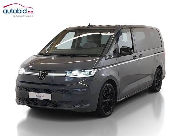 Pogled od napred levo