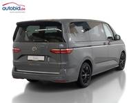 Pogled od pozadi desno