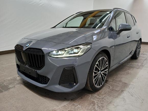 Vaizdas iš priekio kairės