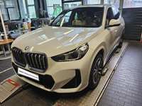 Вид спереди слева