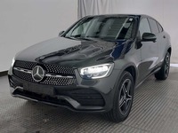 Skats no kreisās puses priekšā