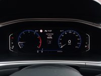 Вид на приборную панель