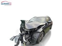 Skats no kreisās puses priekšā