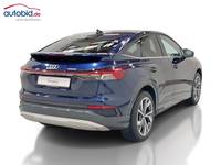 Skats no labās puses aizmugurē