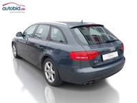 Vaade tagant vasakult