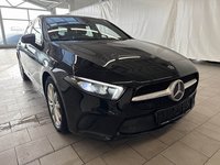 Skats no labās puses priekšā