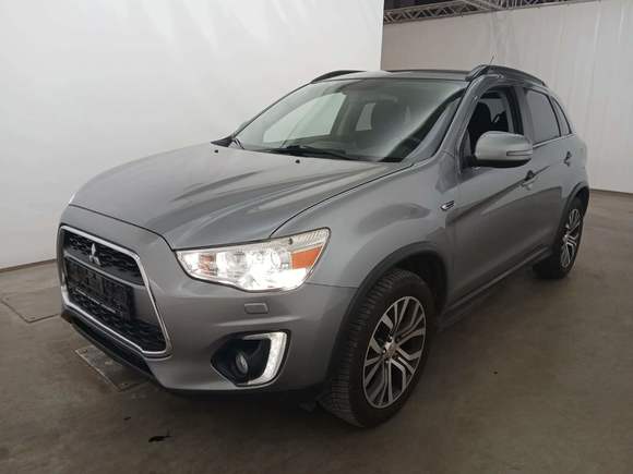 Vue de l’avant gauche