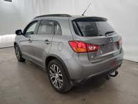 Vue de l’arrière gauche