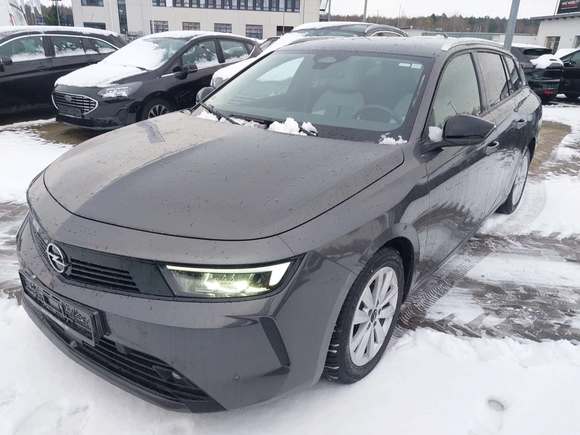 Pogled sprijeda lijevo