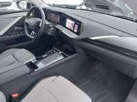 Вид на салон