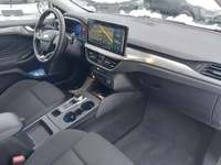 Вид на салон