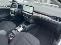 Вид на салон