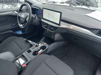 Вид на салон