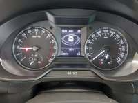 Pohled na přístrojovou desku