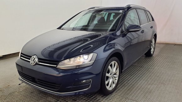 Pogled od napred levo