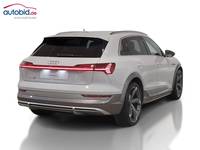 Вид сзади справа