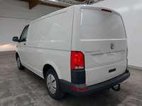 Pogled od pozadi levo