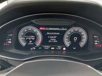 Вид на приборную панель