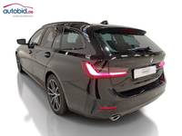 Vue de l’arrière gauche