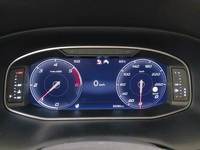 Pohled na přístrojovou desku