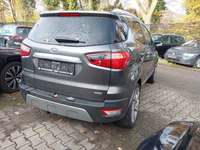 Widok z tyłu po stronie lewej