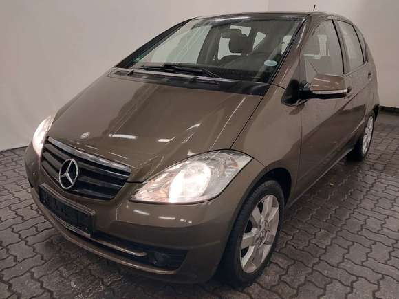 Náhled zpředu zleva