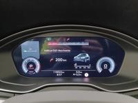 Pohled na přístrojovou desku