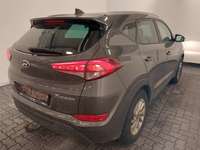 Widok z tyłu po stronie prawej