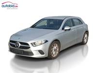 Skats no kreisās puses priekšā