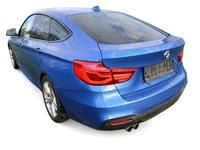 Skats no kreisās puses aizmugurē