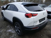 Vaade tagant vasakult