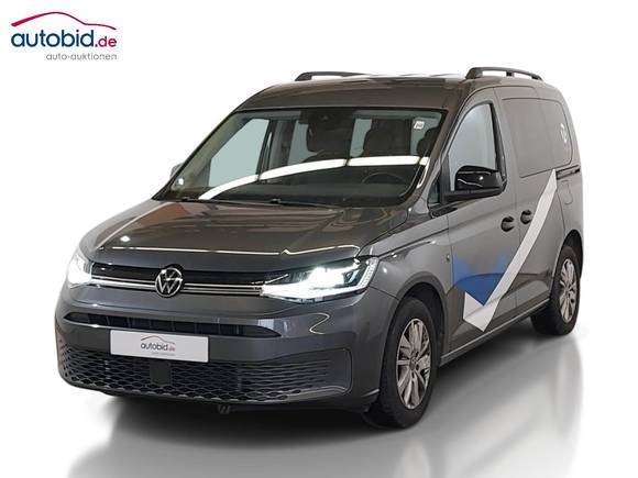 Pogled od napred levo