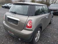 Вид сзади справа