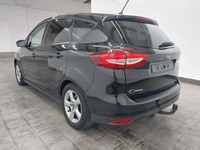 Widok z tyłu po stronie lewej